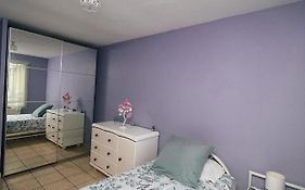 La Violette Chambre Privee Pour Femmes Only Women Venissieux Proche Metro Tramway
